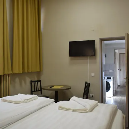 Nosztalgia Kemping Es Apartman Morahalom Exterior photo