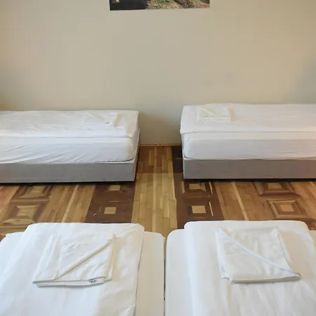 Nosztalgia Kemping Es Apartman Morahalom Exterior photo
